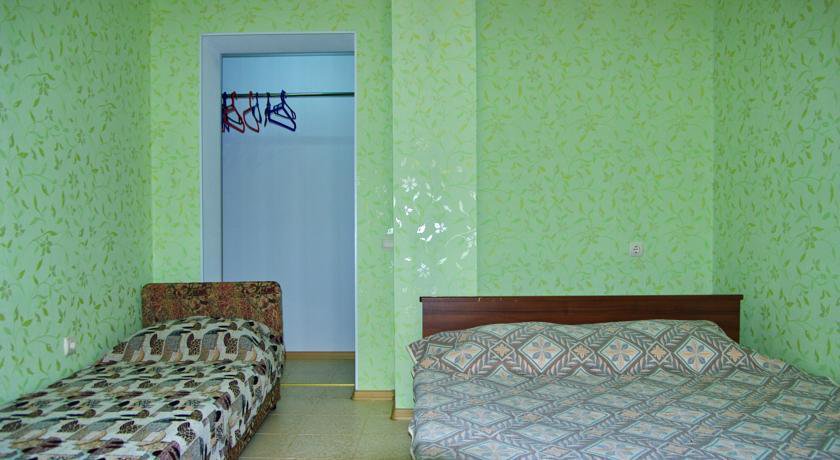 Гостиница Guest House on Chkalova 79 Феодосия-20