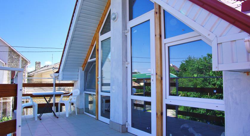 Гостиница Guest House on Chkalova 79 Феодосия-4